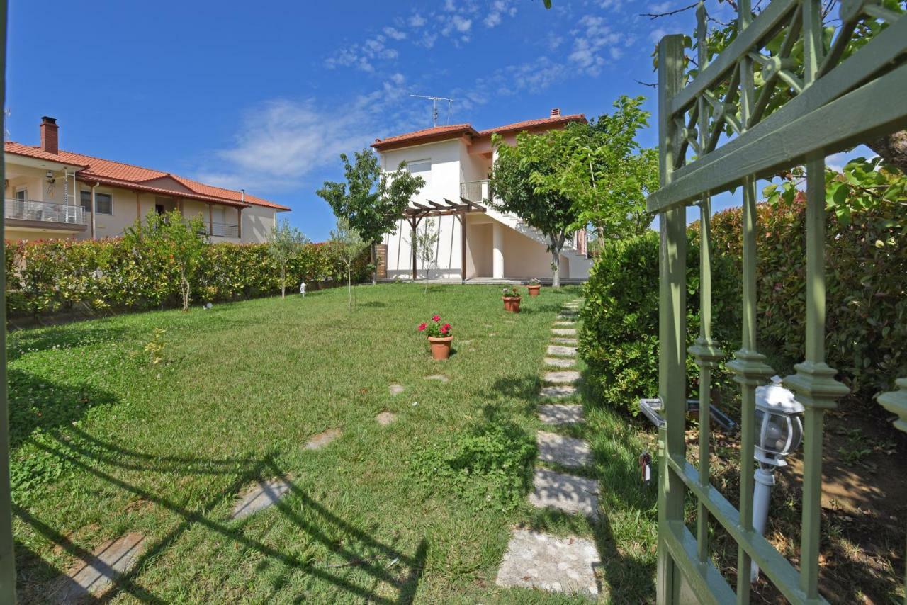 Fotinia Beach House By Rentalspro Services Dionisiou Beach Halkidiki Паралия-Дионисиу Экстерьер фото
